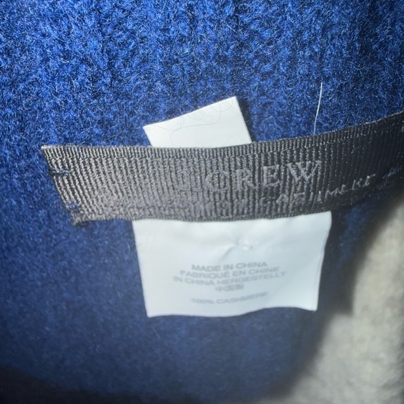 J. Crew Ribbed Blue Ribbed Cashmere Scarf - Picture 2 of 2